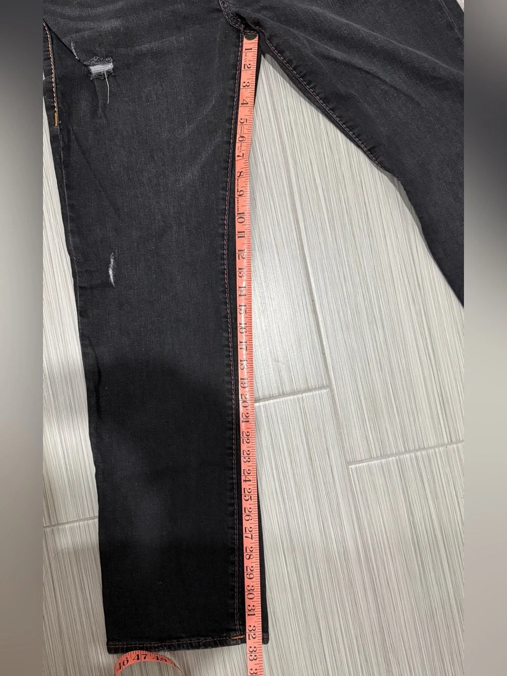 True Religion Ricky Relaxed Straight Black Jeans Distressed Y2K sz 36